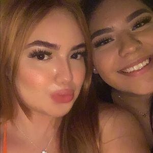 Meet your Posher, Nayeli